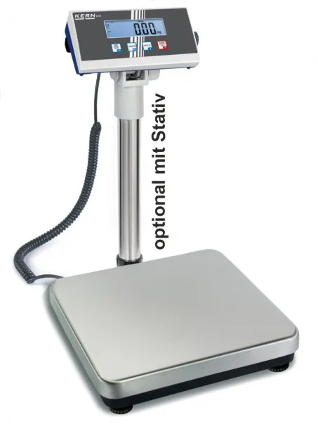 Abbildung zeigt KERN EOB Waage mit zusätzlich erhältlichem Stativ. Hiermit kann das Display der Waage hochgesetztw erden