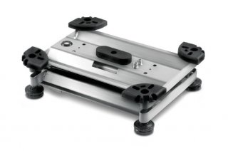 Unterseite der KERN SXS Waage